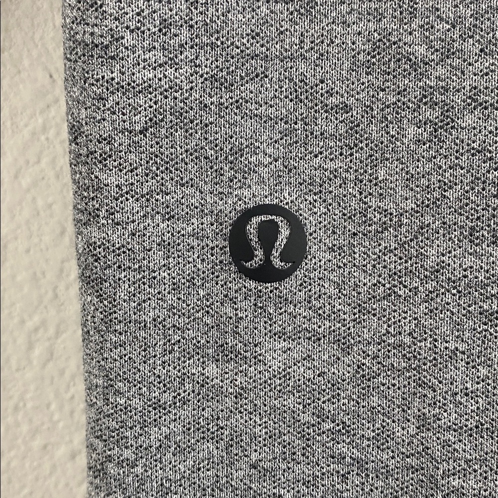 Lululemon Evolution Pique Long Sleeve Polo Shirt | Heathered Black - Picture 13 of 14
